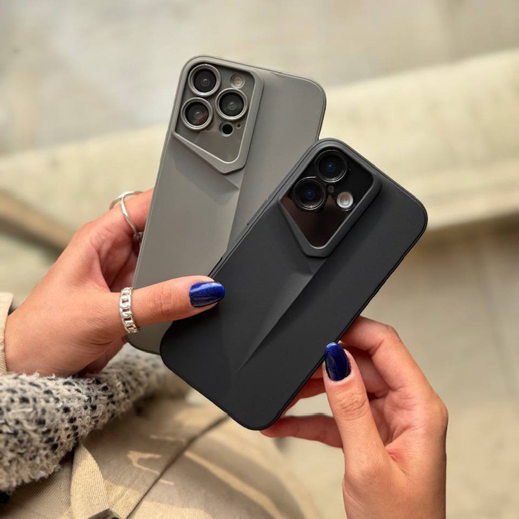 کاور مدل Needle مناسب برای گوشی موبایل اپل iPhone 16 pro max